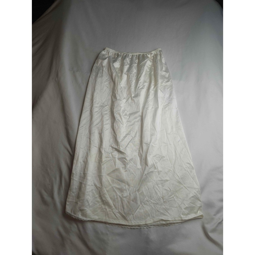 Vassarette Ivory White Long Half Slip Lace Trim Size S 32 Inch Womens